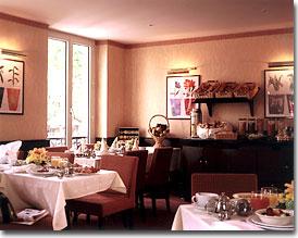 Hotel Marceau Champs-elysées 3*