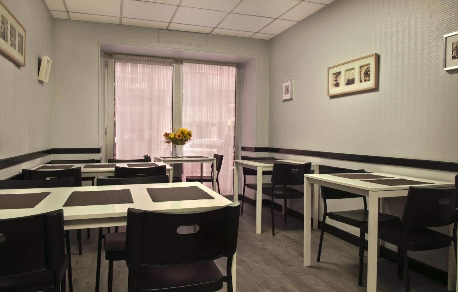 Du Chemin Hotel