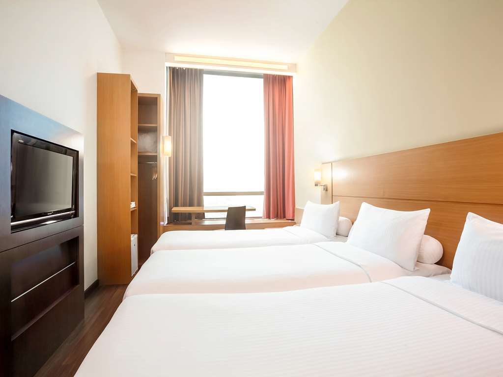 Ibis Gare Du Nord La Fayette Hotel Paris