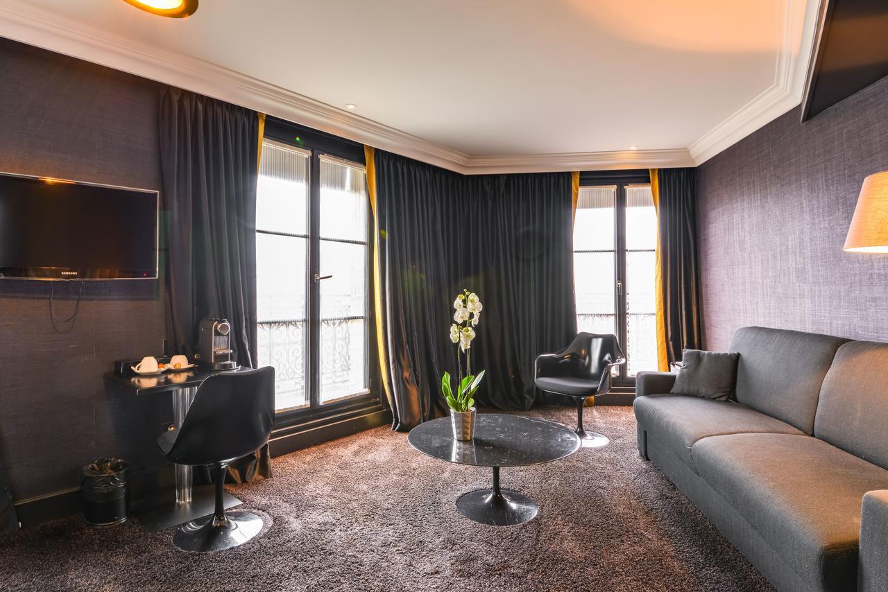 Hotel First Tour Eiffel Paris