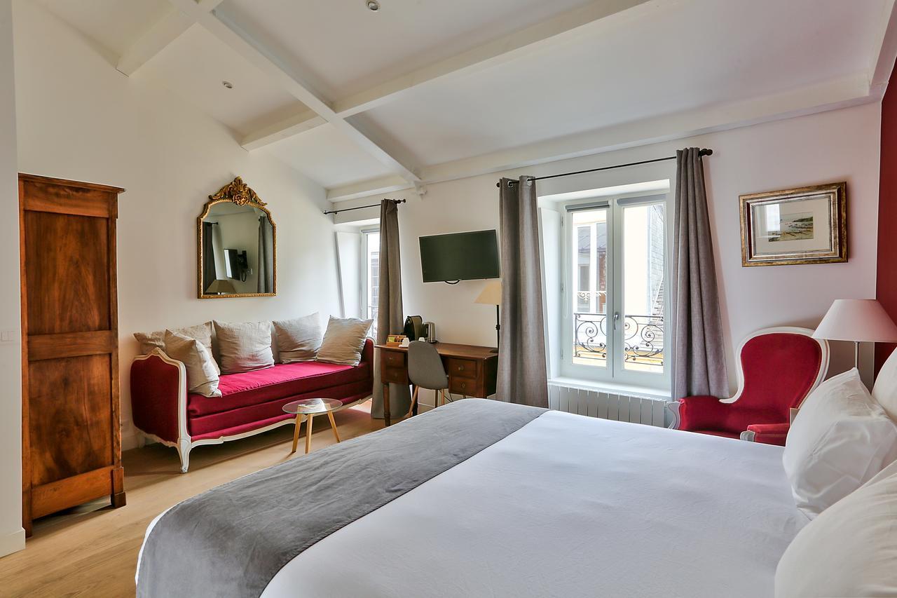Le Clos De L'olivier Frühstückspension Paris