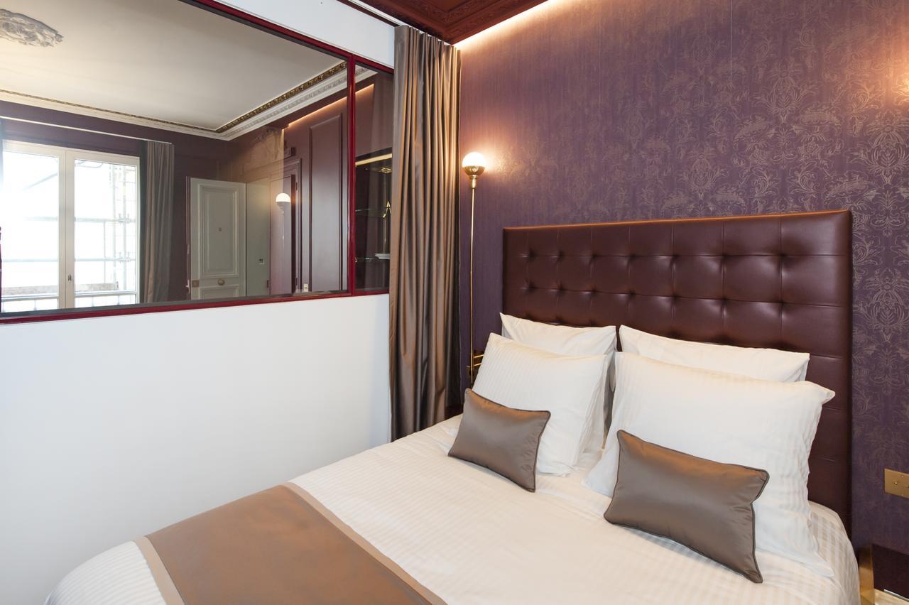 Champs Elysees - Lincoln Paris