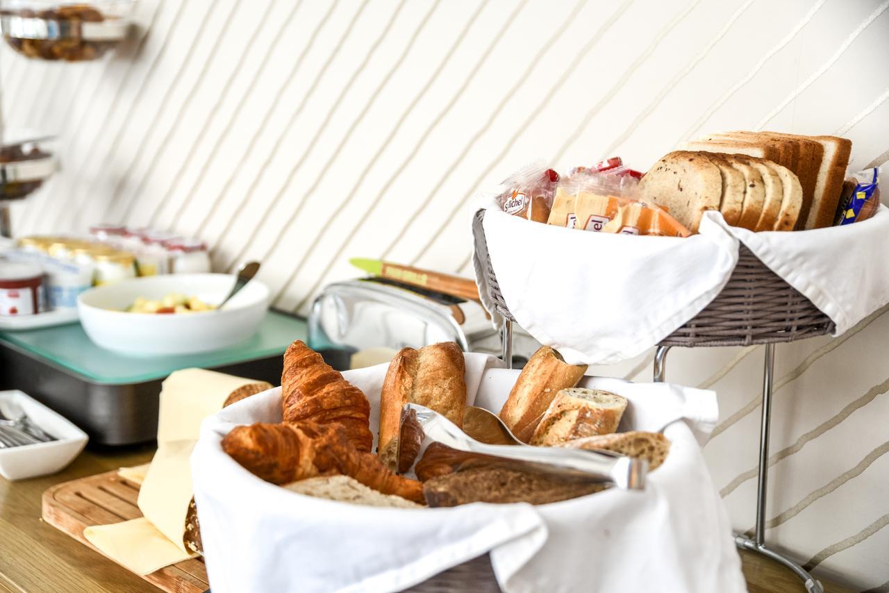 Hotel Passy Eiffel 3*