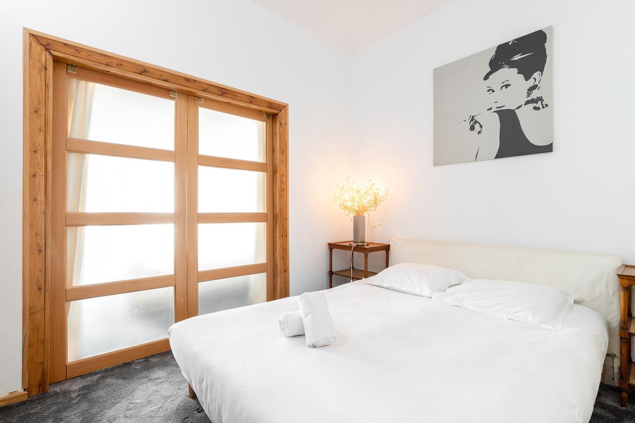 Private - St. Germain - Odeon Apartment *