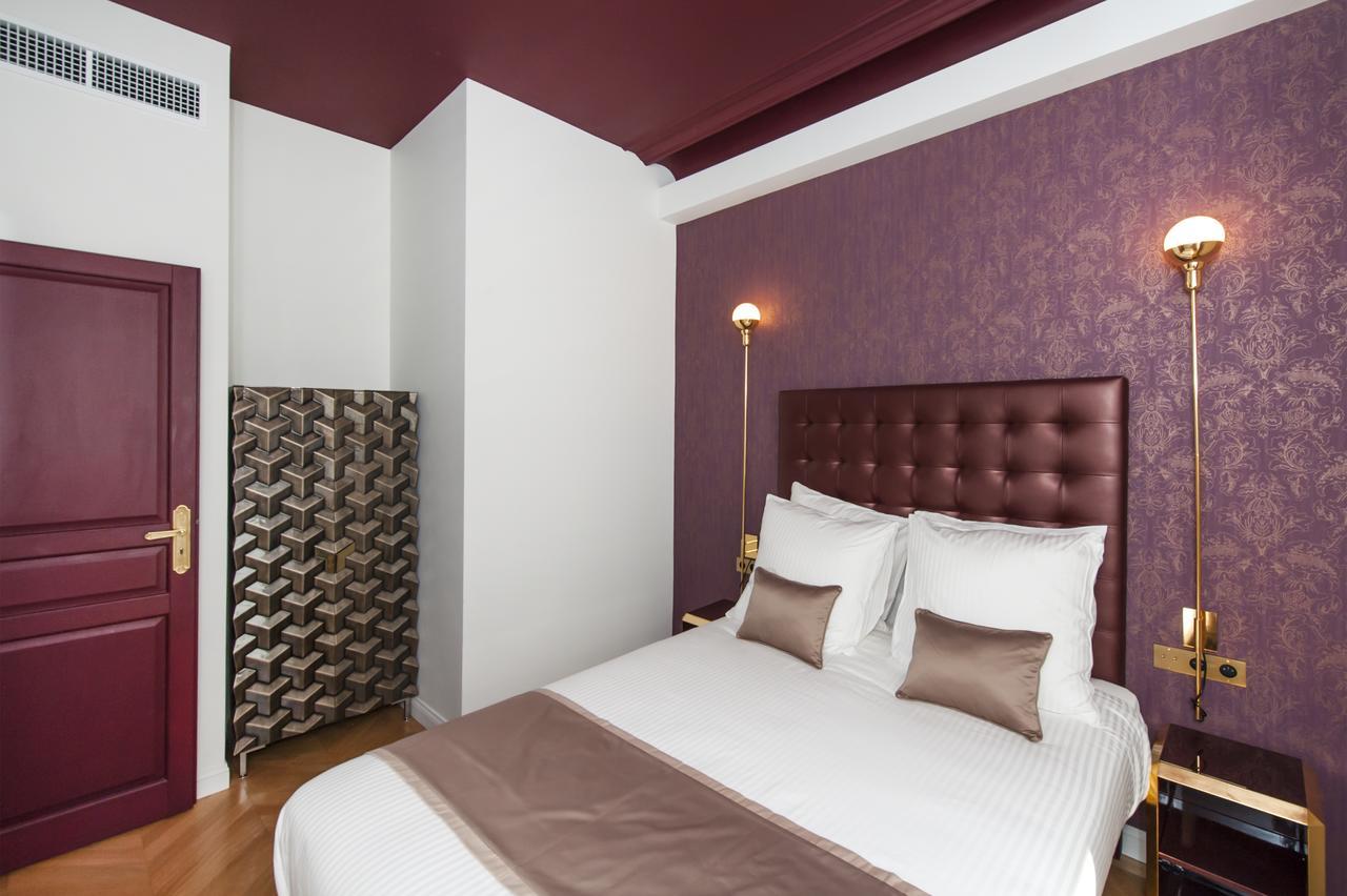 Champs Elysees - Lincoln *