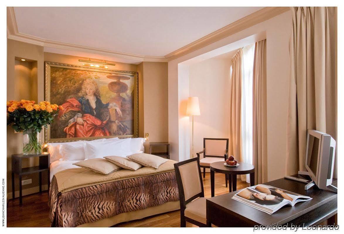 Hotel Le Walt Paris
