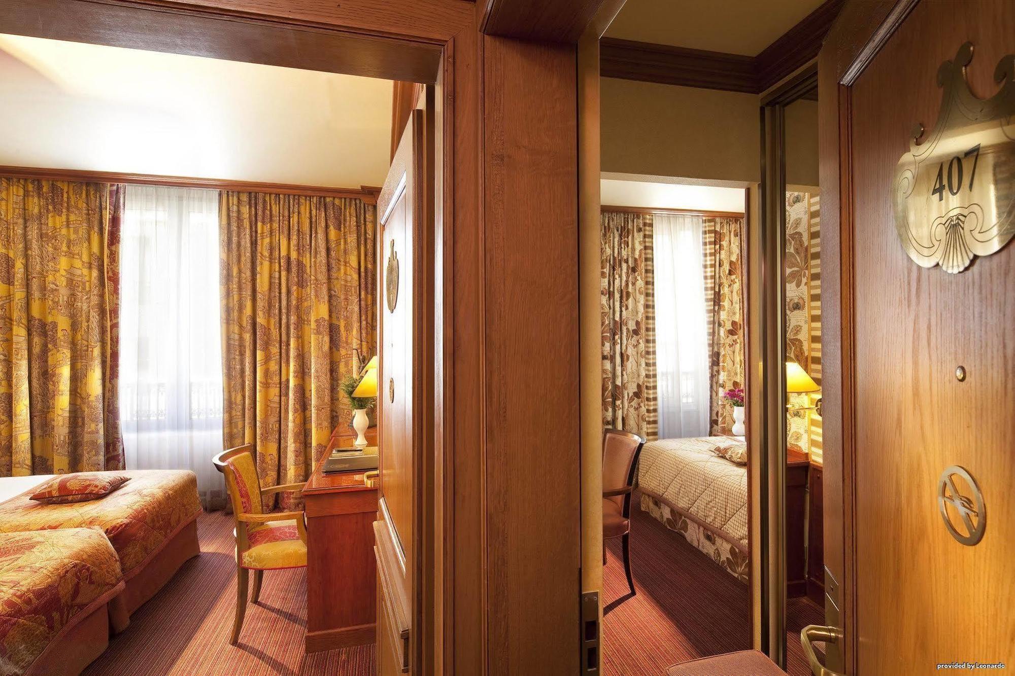 Horset Opera, Western Premier Collection Hotel 4*