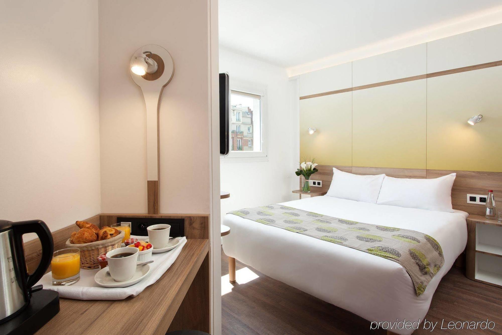 Hotel Median Porte De Versailles Paris