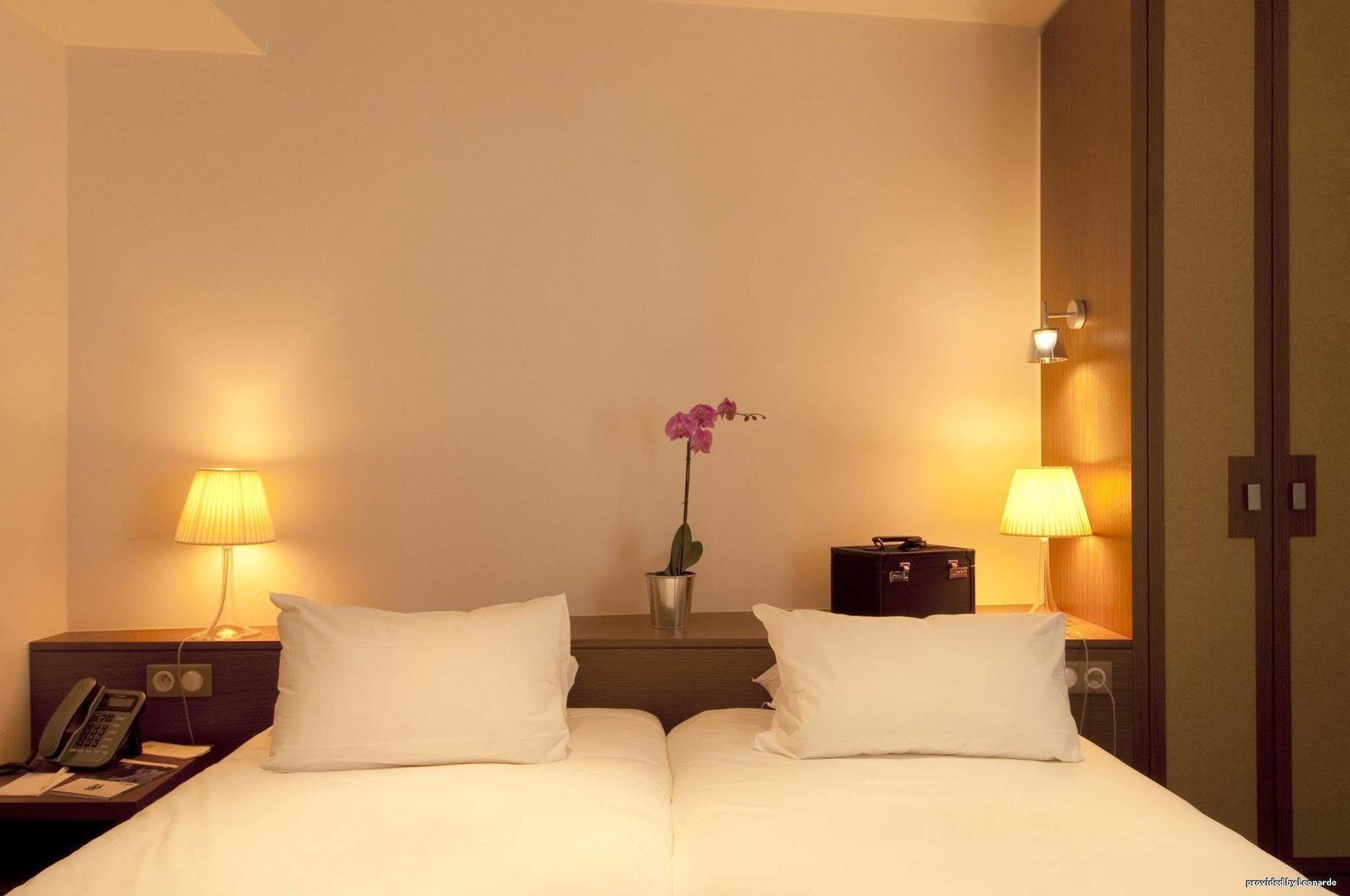 Le Colisee 3* Paris
