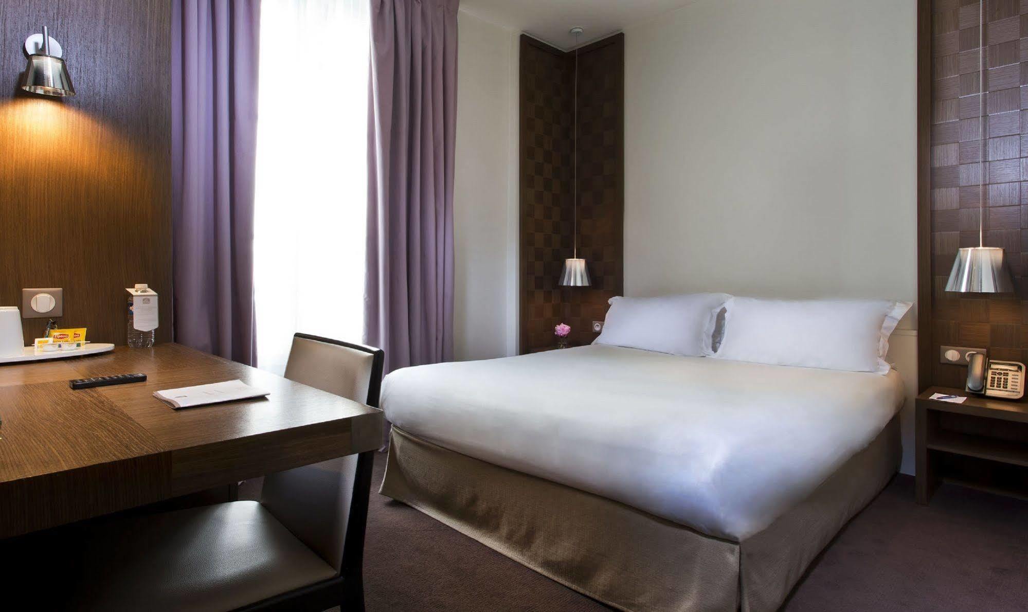 Hotel Le Colisee 3*