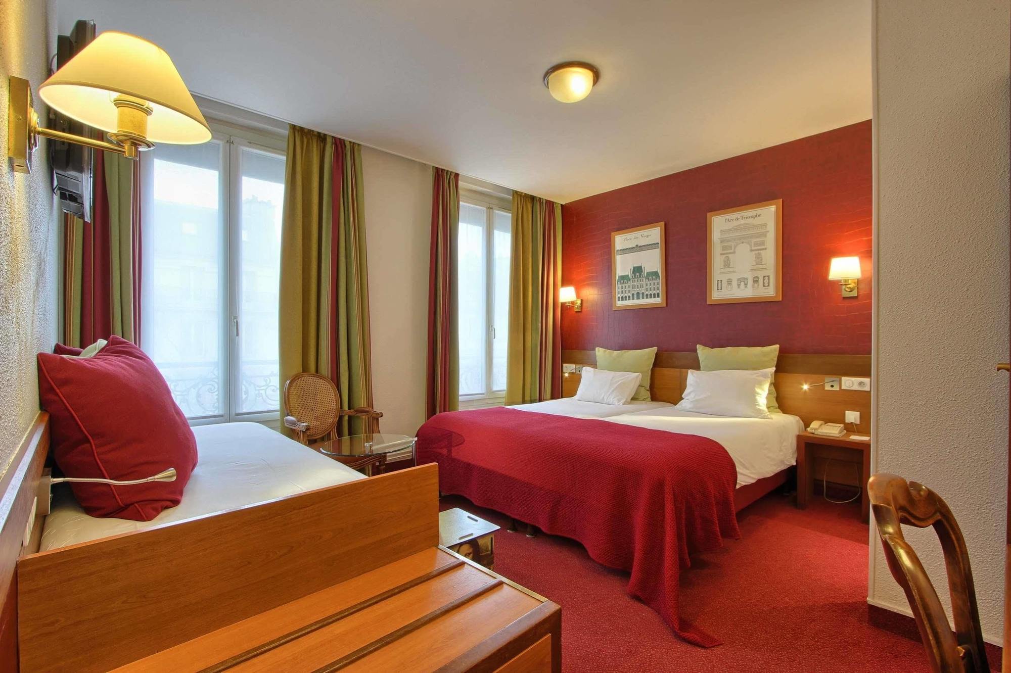 Hotel Timhotel Invalides Eiffel 3*