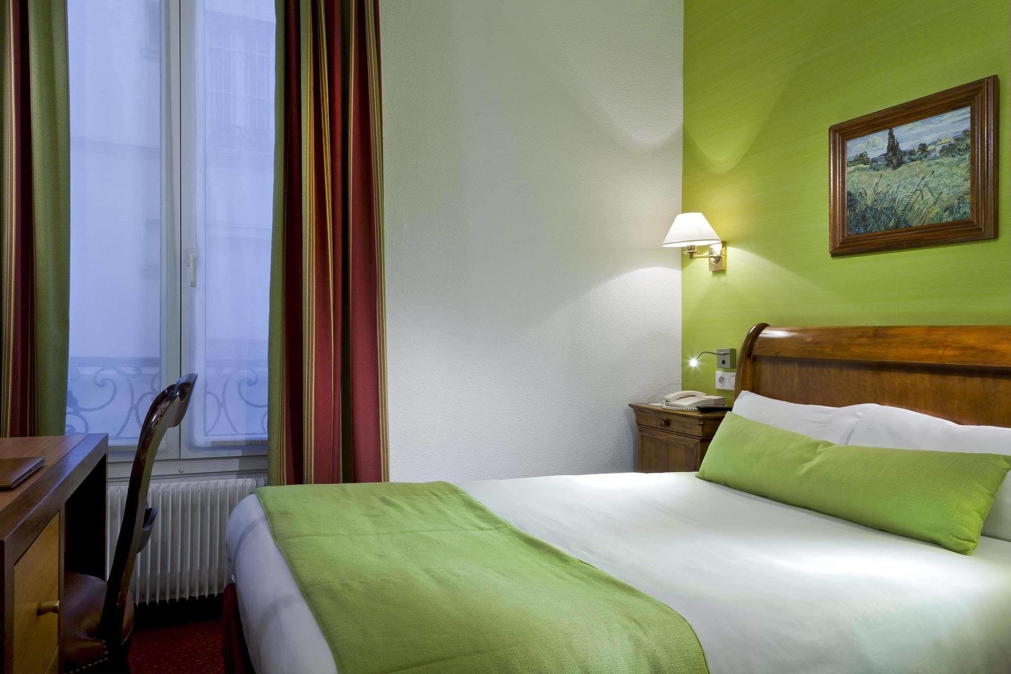 Timhotel Invalides Eiffel Hotel 3*