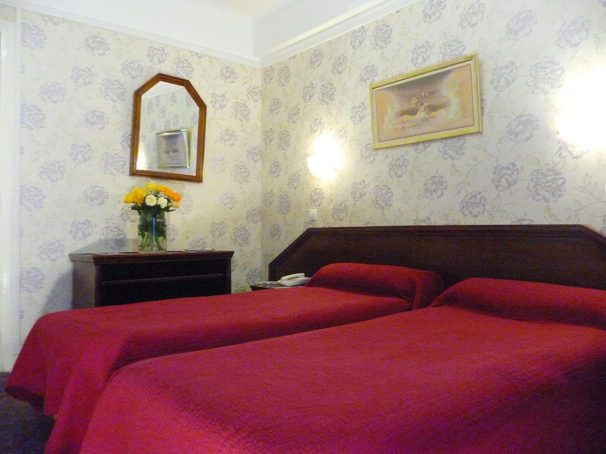 Hotel Ambassadeur Paris
