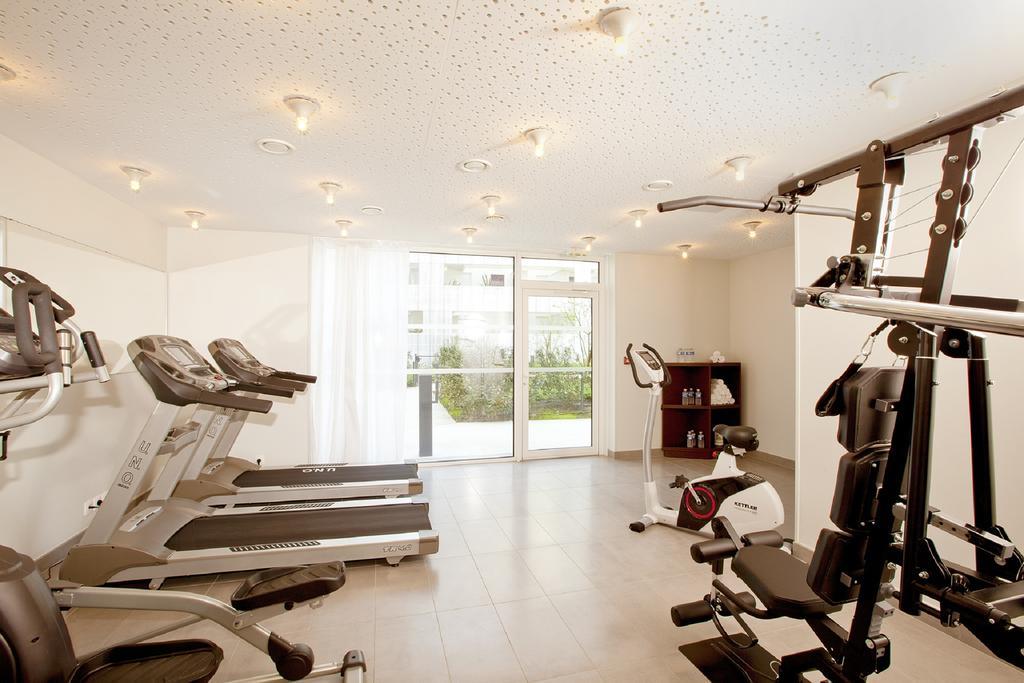 Aparthotel Residhome Rosa Parks 3*