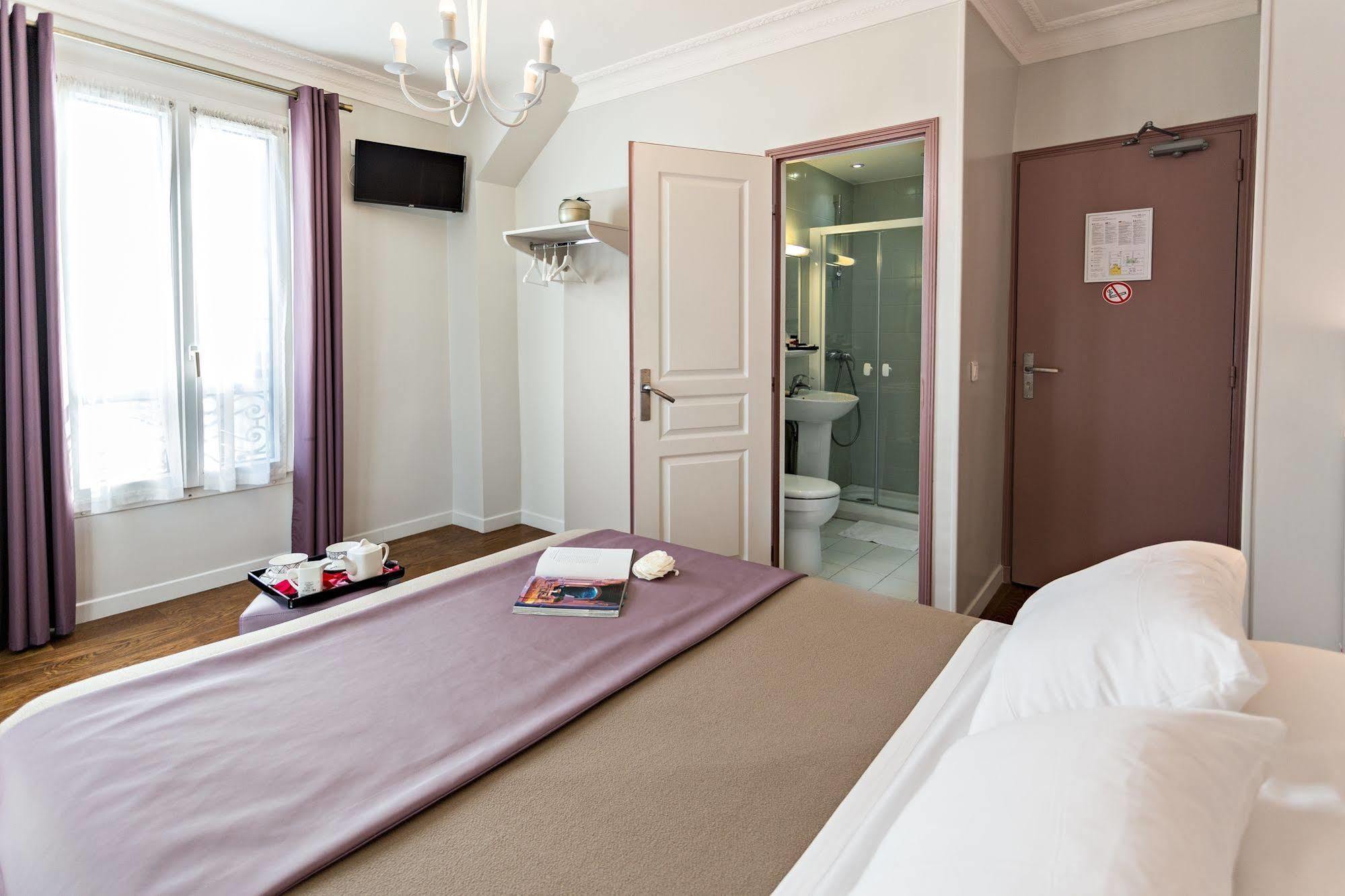 Modern 2* Paris