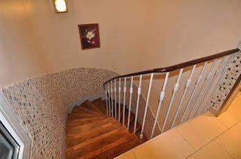 Hotel Merryl 3*