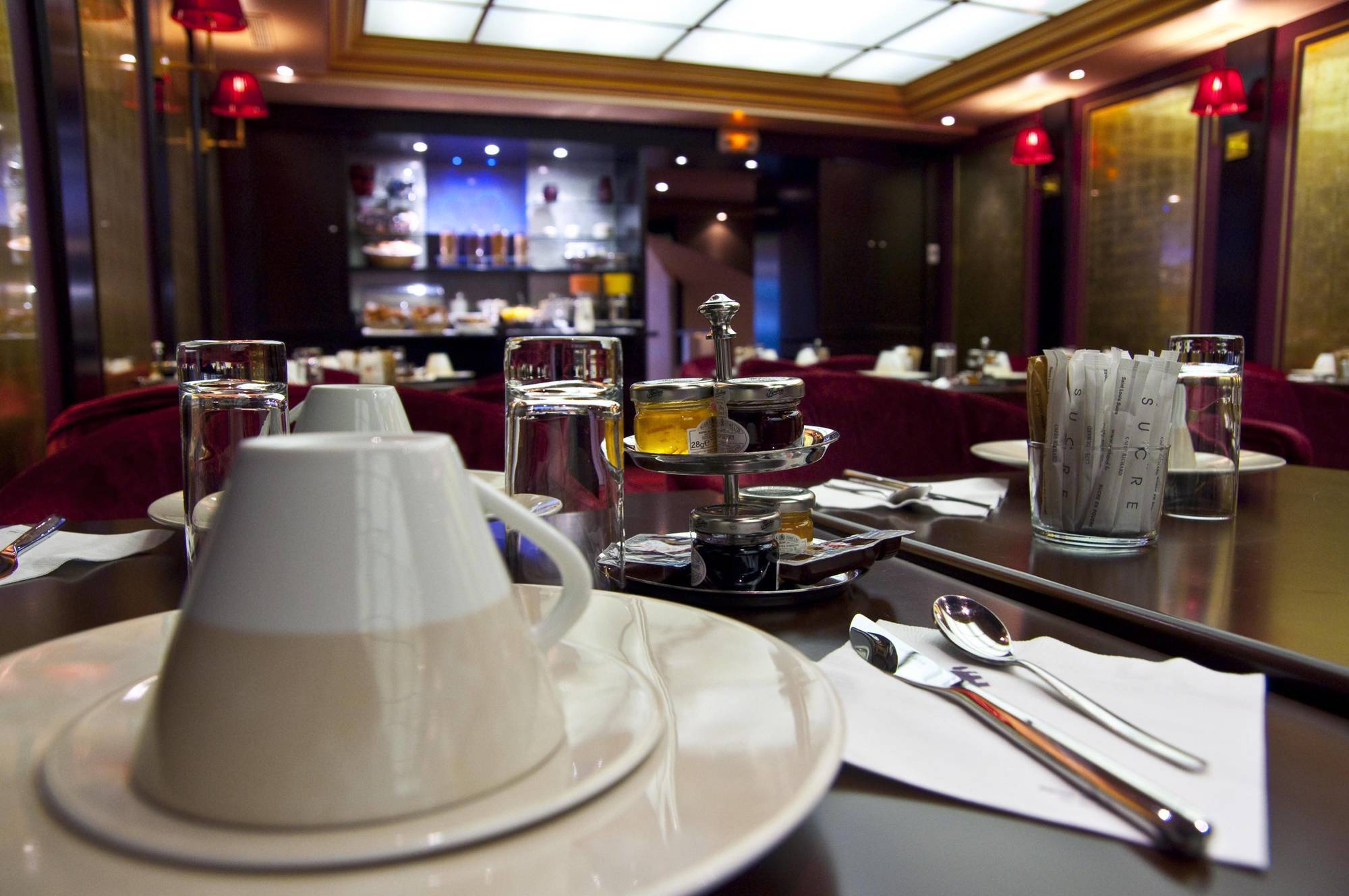 Hotel Courcelles Etoile Paris