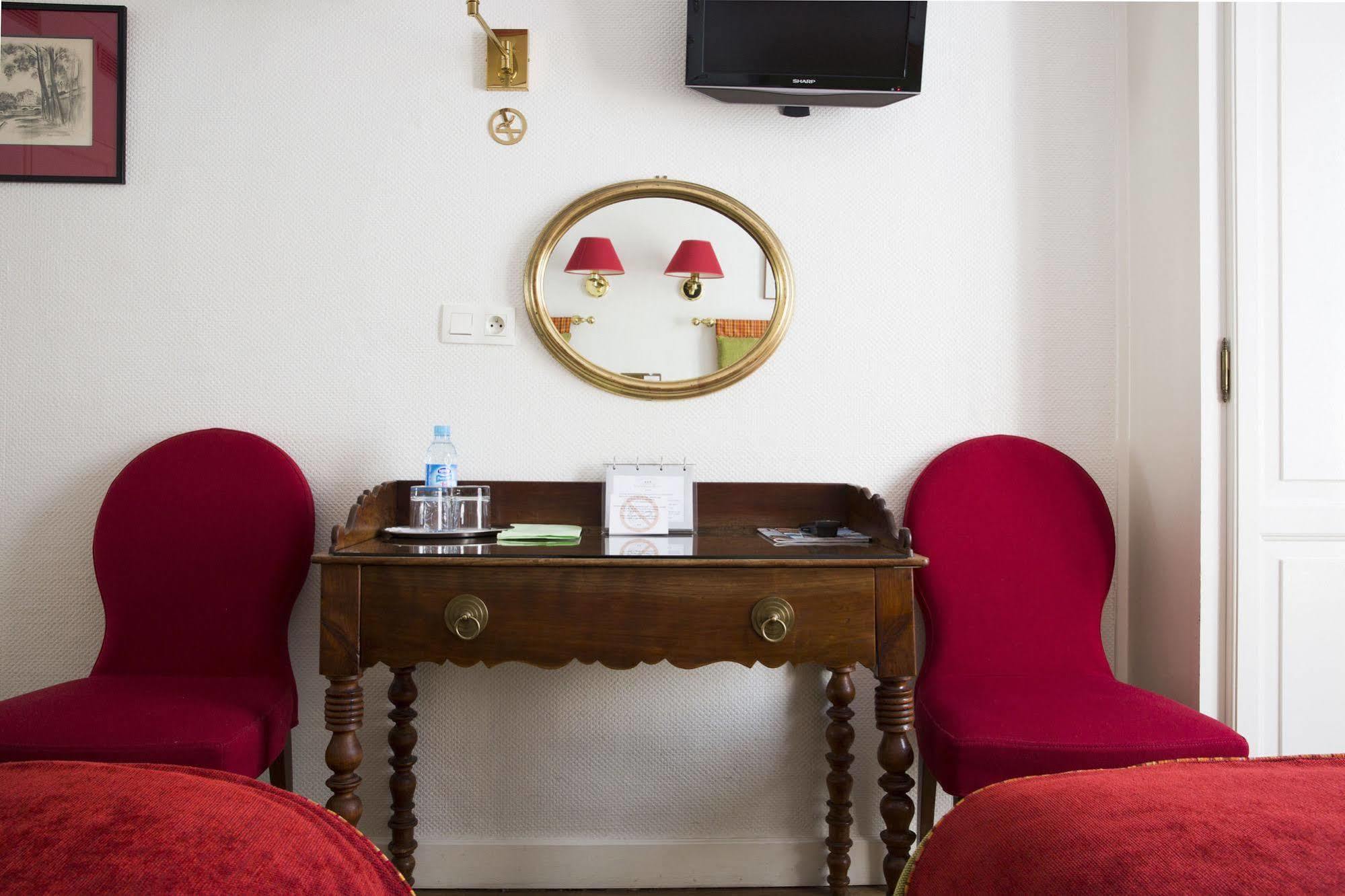 New Orient 3* Paris