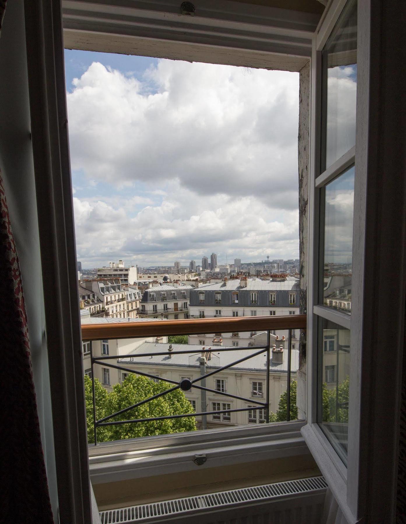 Montmartre Hotel Paris