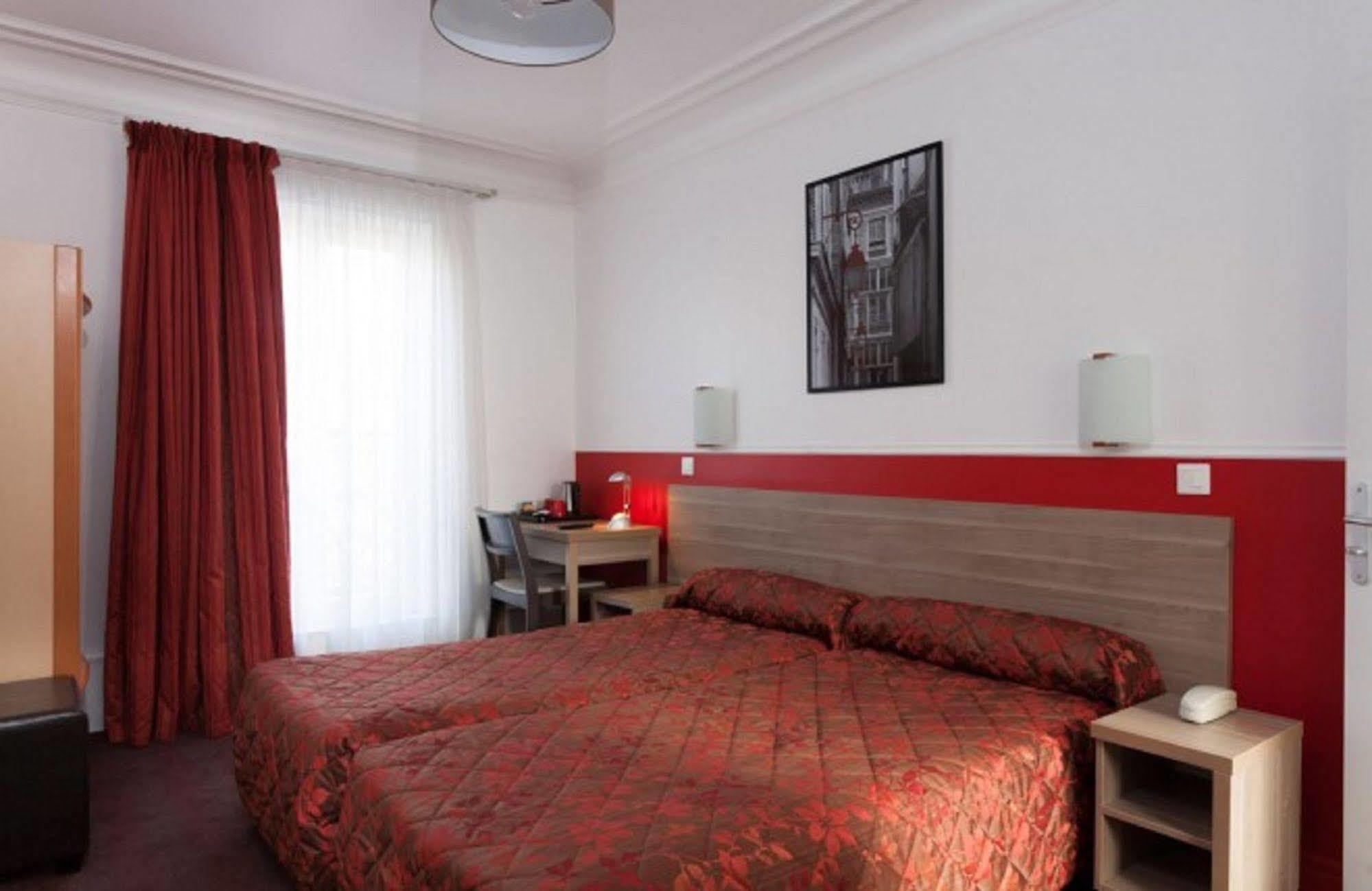 Ibis Styles Gare De Lyon Bastille Hotel Paris