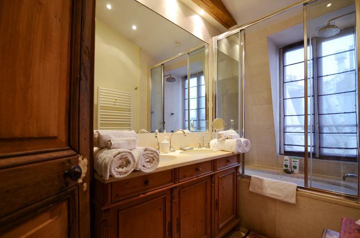 Apartment Harpe Paris