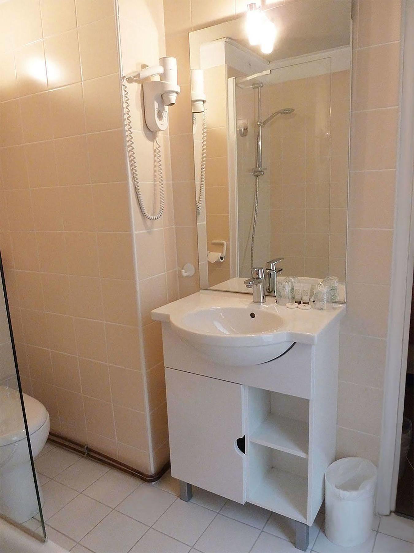 Des 3 Collèges Hotel 3*