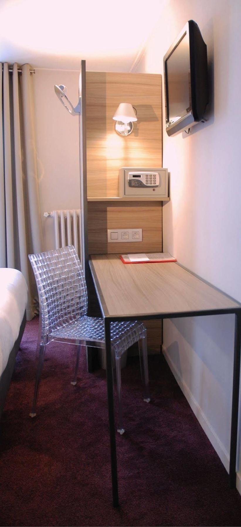Des 3 Collèges Hotel 3*