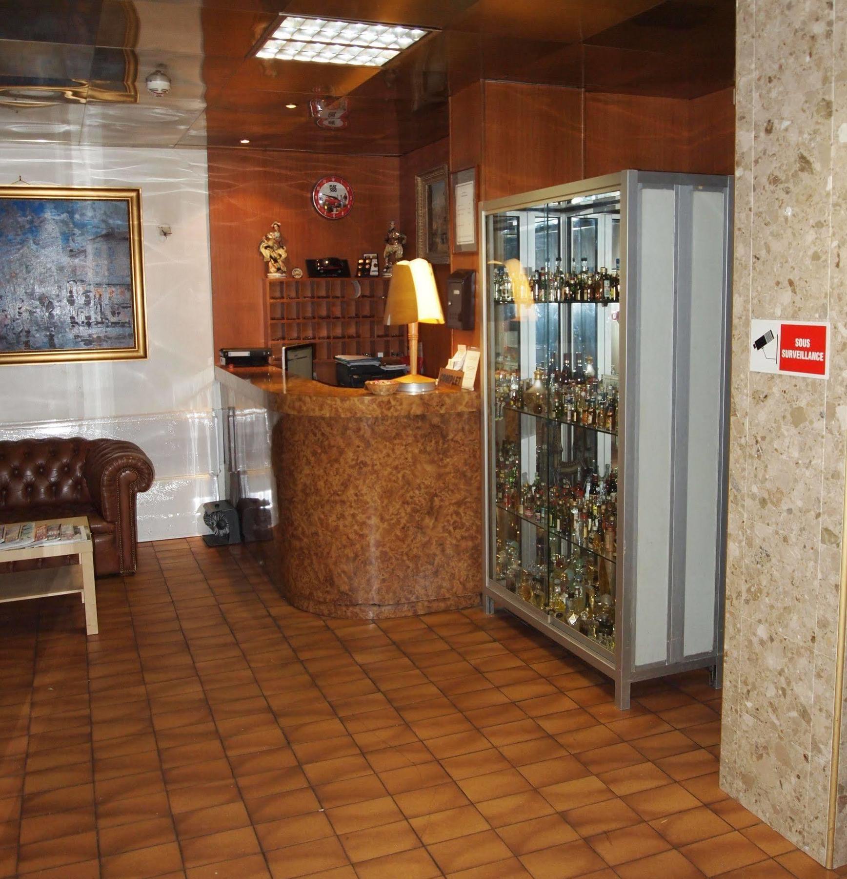 Fiat Hotel