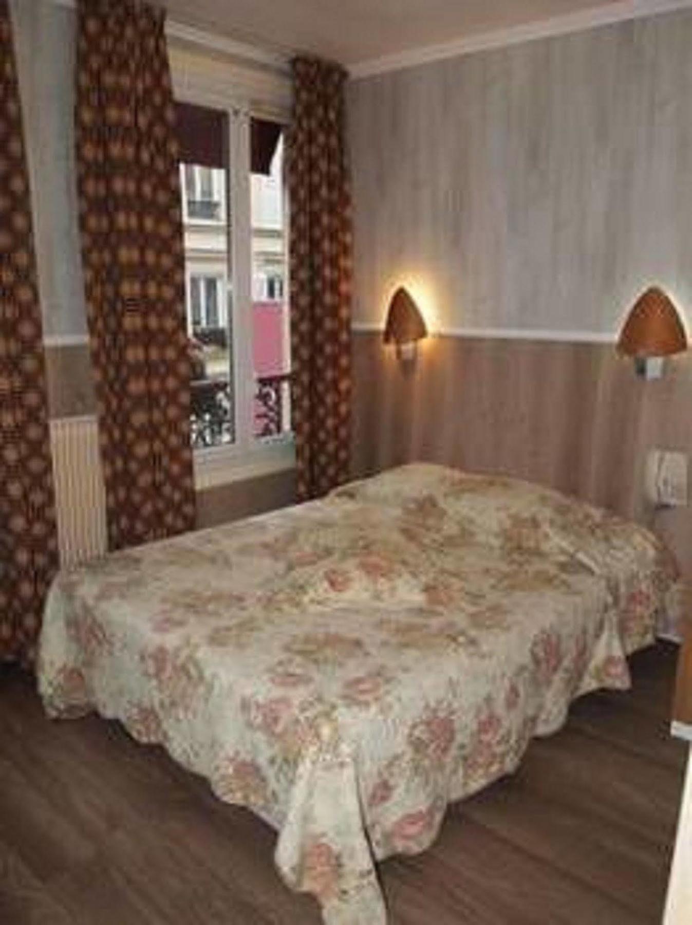Fiat Hotel