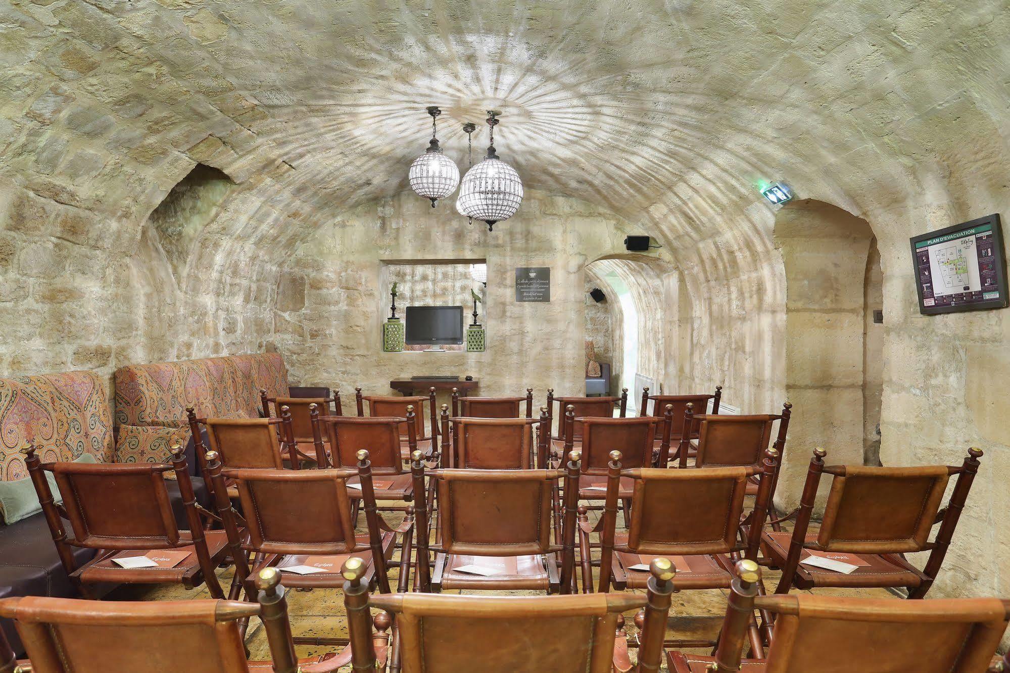 Hotel R. Kipling By Happyculture