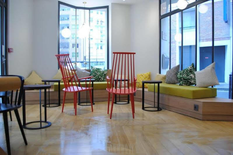 Ibis Styles Nation Porte De Montreuil Hotel 3*