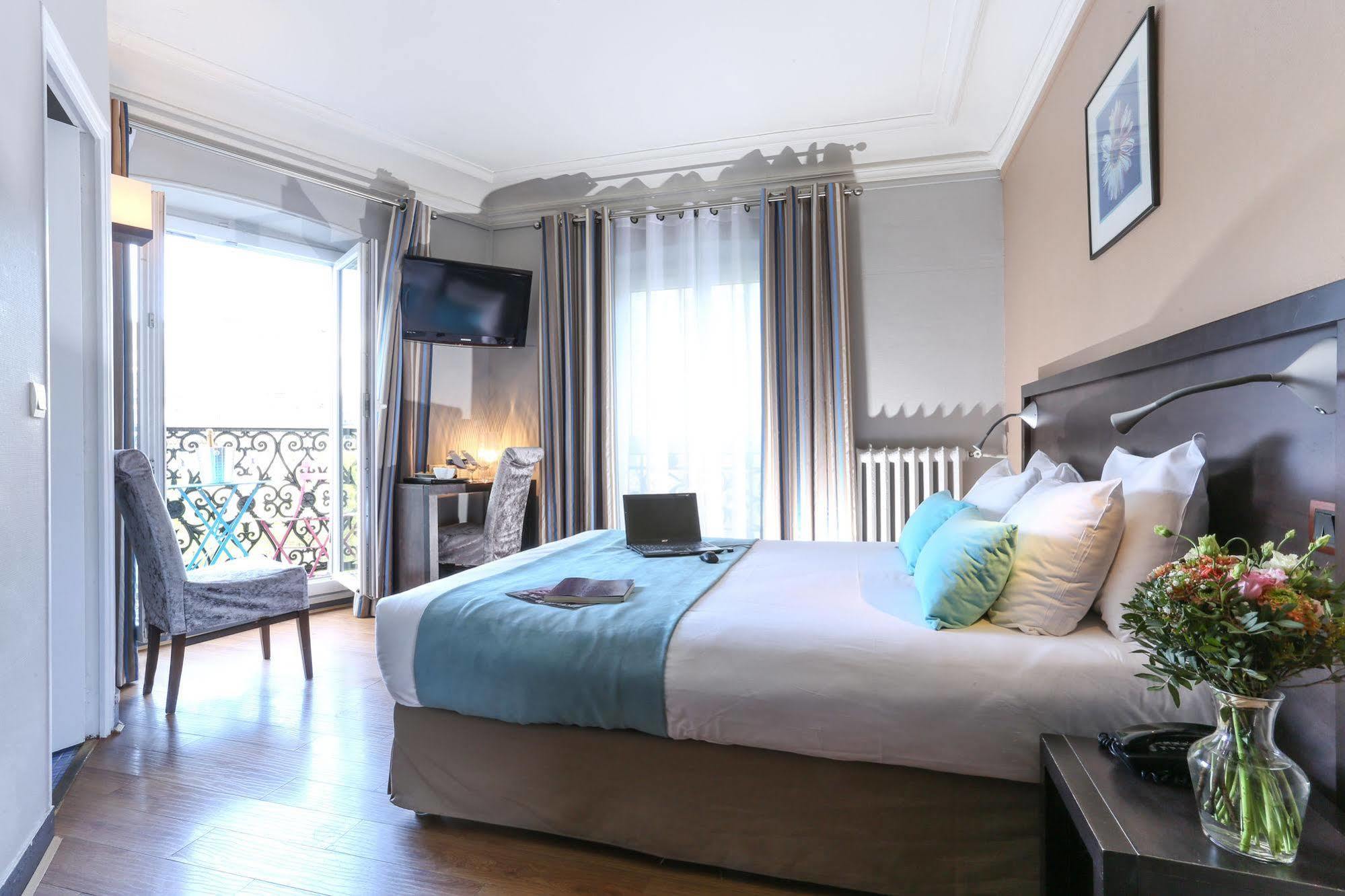 Avalon Aparthotel 3*
