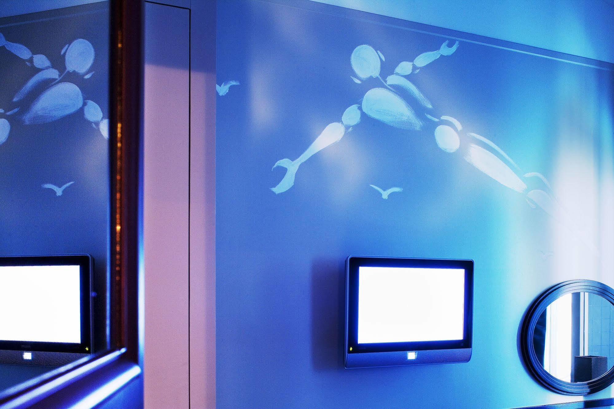 Des Academies Et Des Arts Hotel 4*