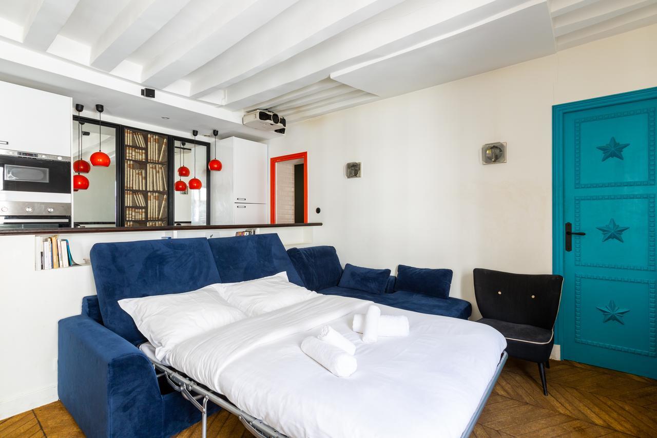 Bauhaus Magic In The Marais Apartment Paris