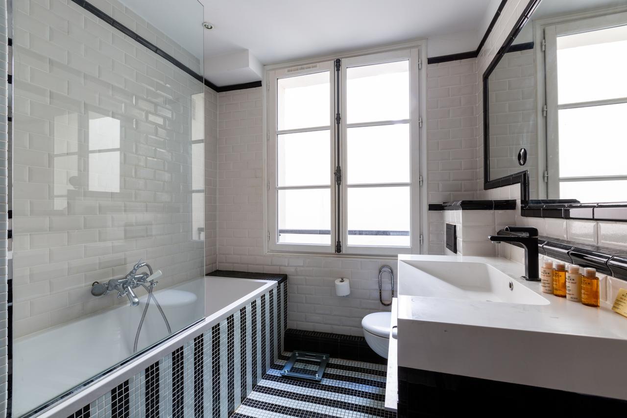 Apartment Bauhaus Magic In The Marais