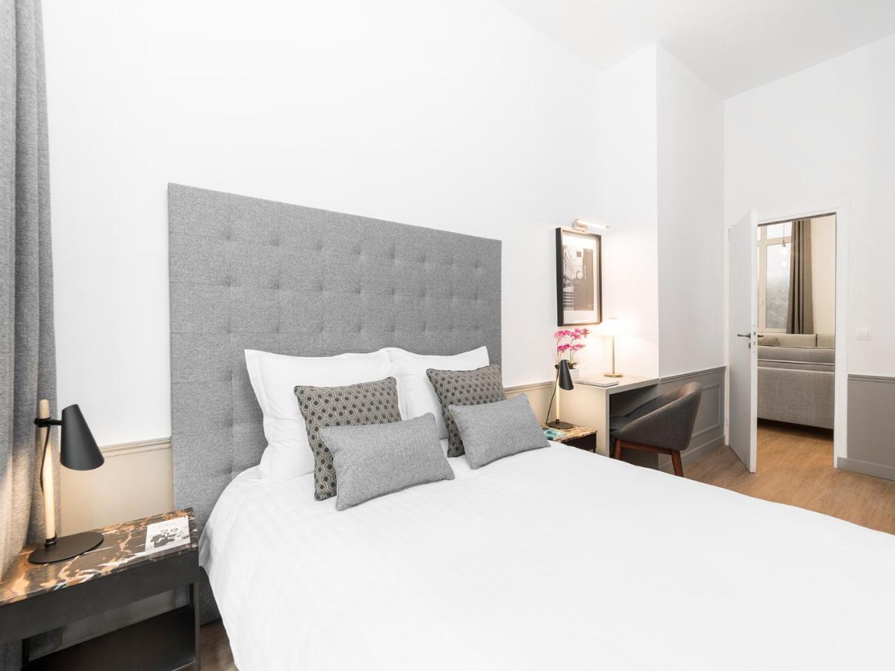 Apartment Livinparis - Luxury 3 & 4 Bedrooms Montmartre I *