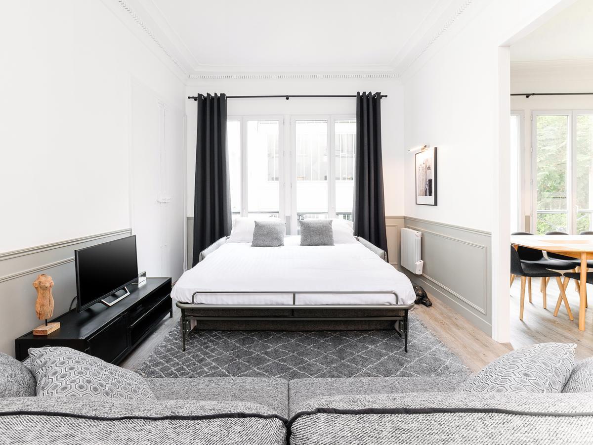 Livinparis - Luxury 4 Bedrooms Opera I Apartment Paris