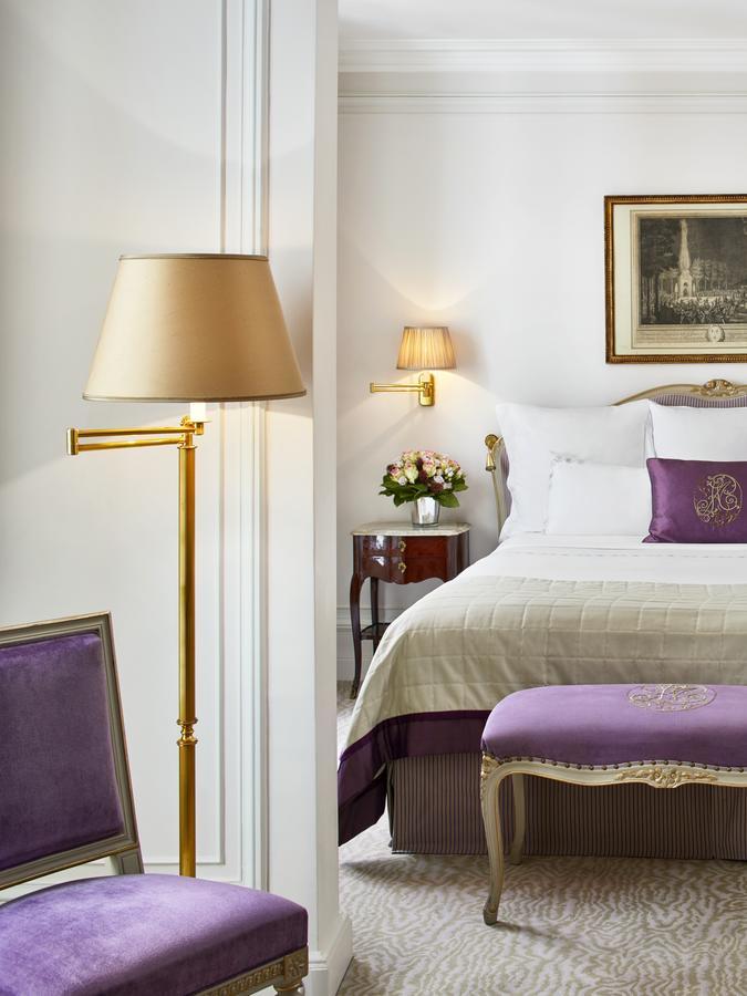 Plaza Athénée - Dorchester Collection Paris