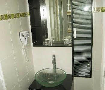Amiral Fondary 3* Paris