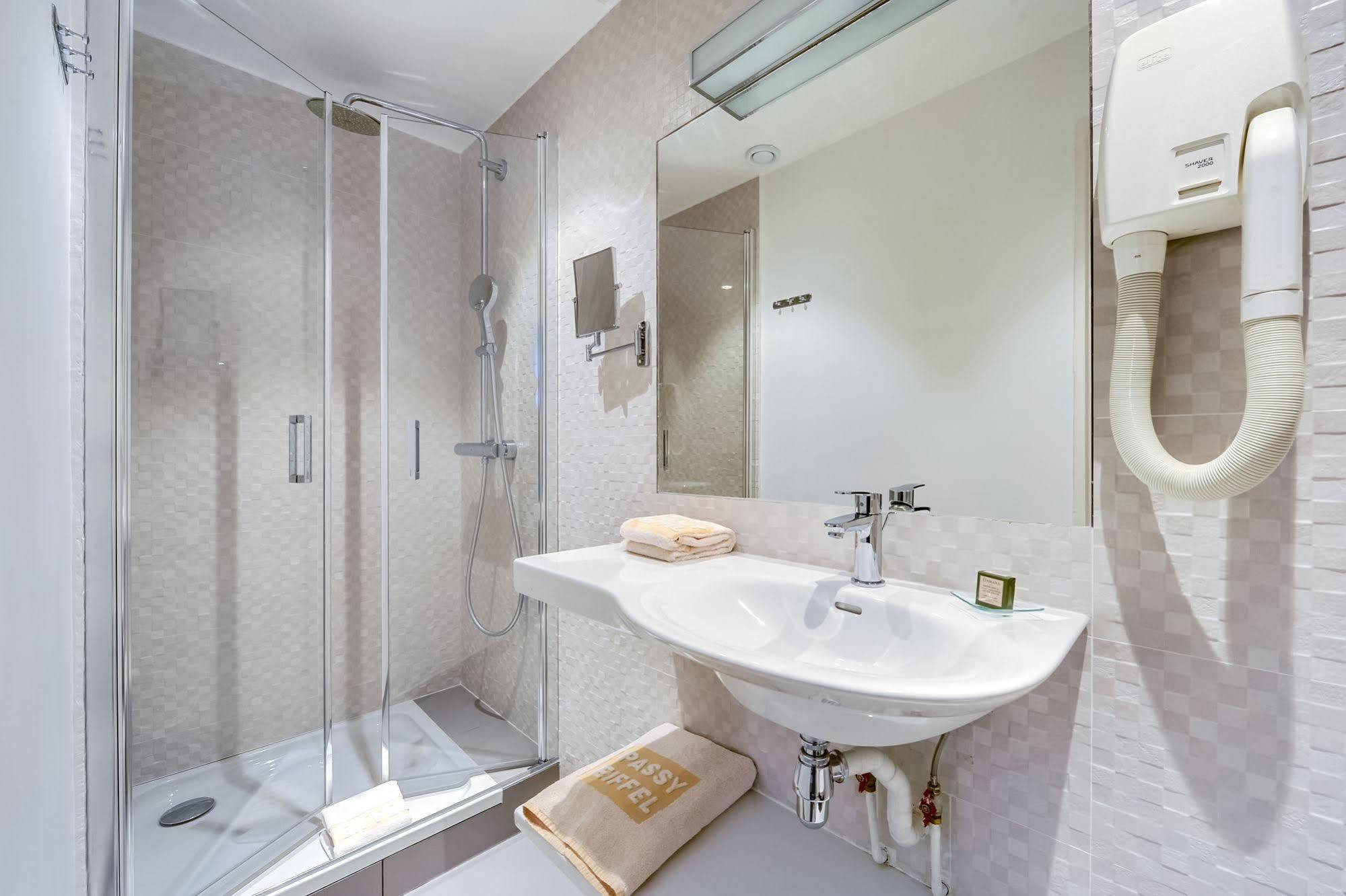 Passy Eiffel Hotel Paris