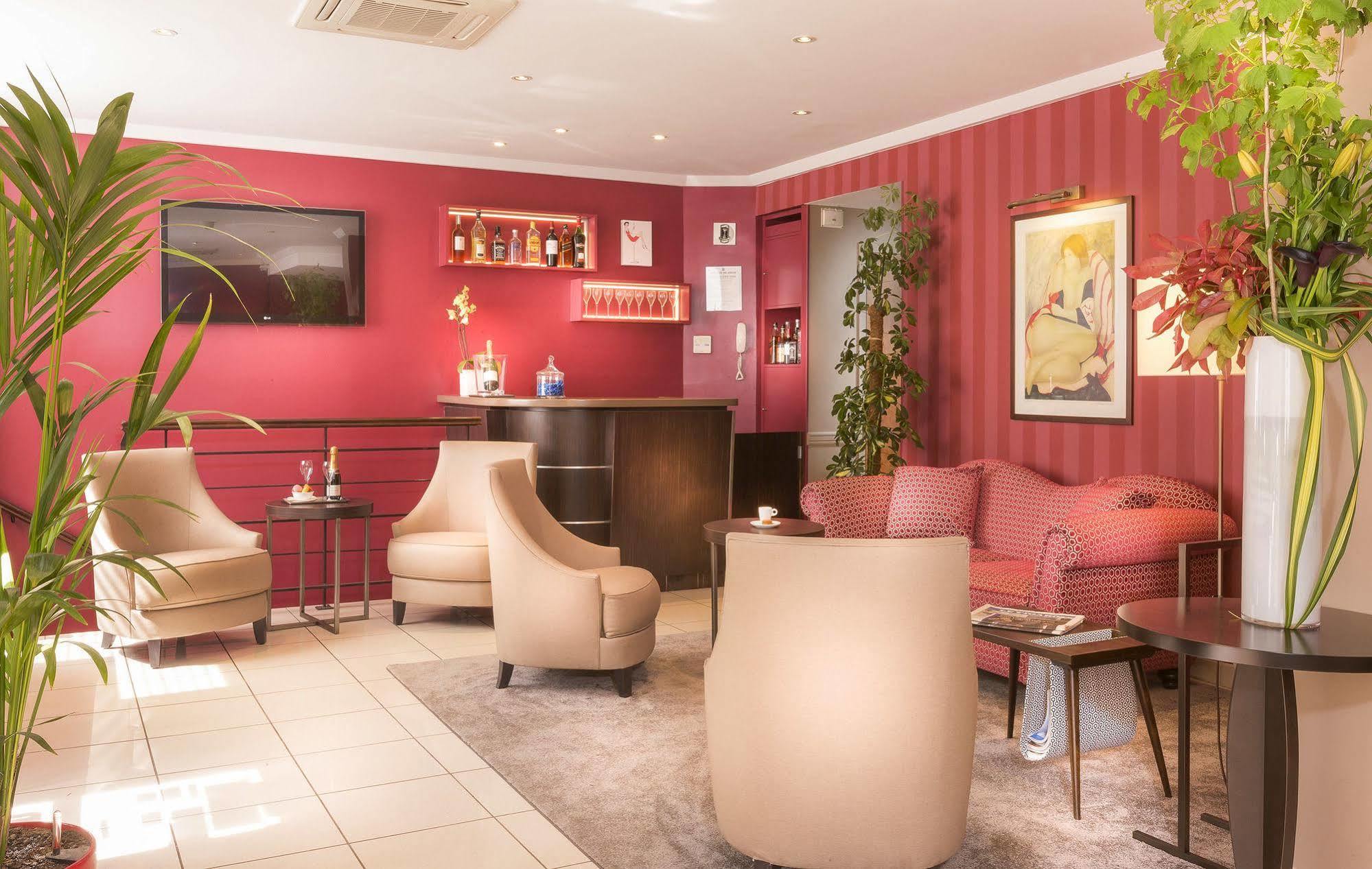Hotel Europe Eiffel Paris