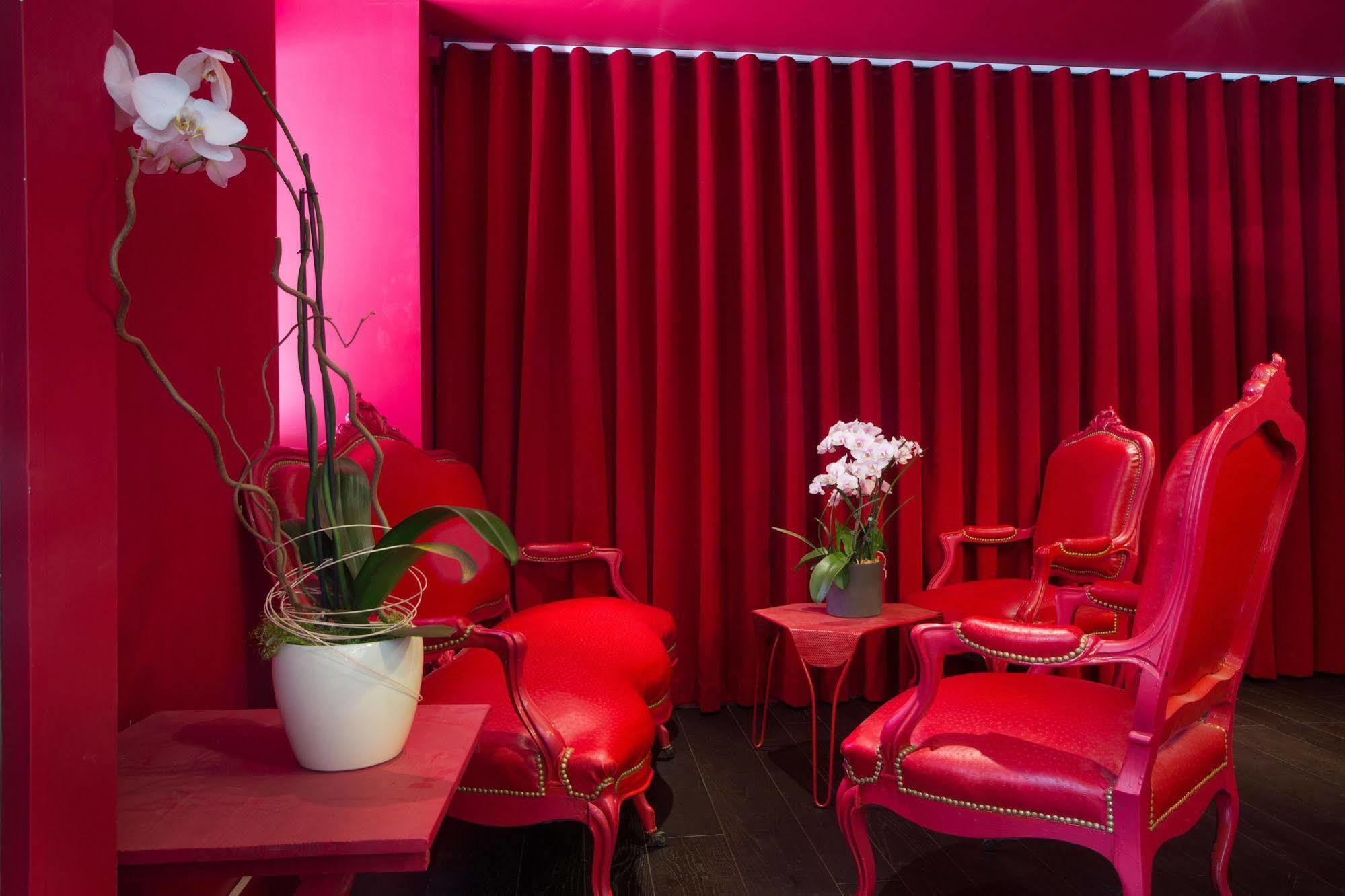 La & Hotel Paris