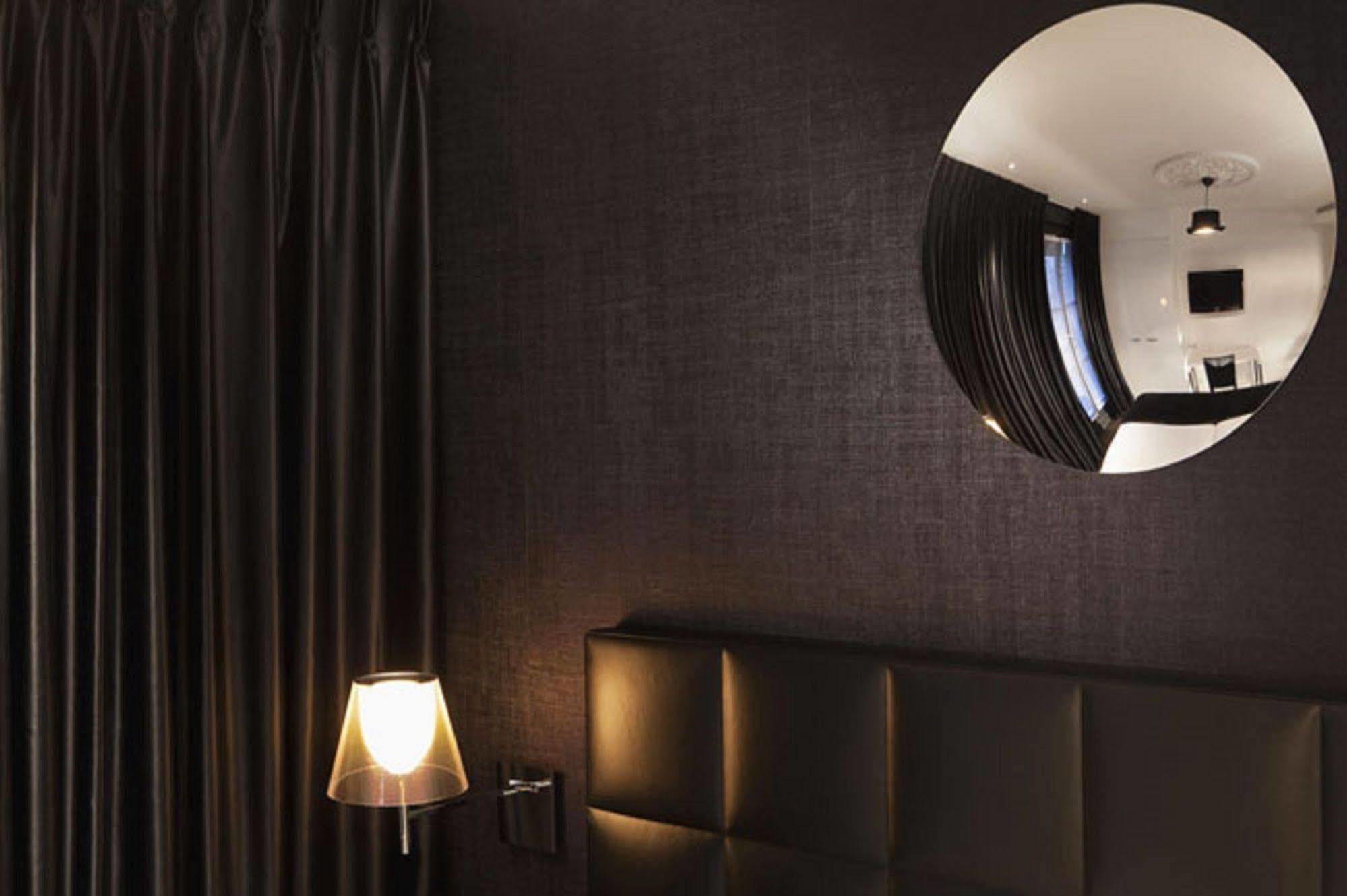 First Tour Eiffel Hotel Paris