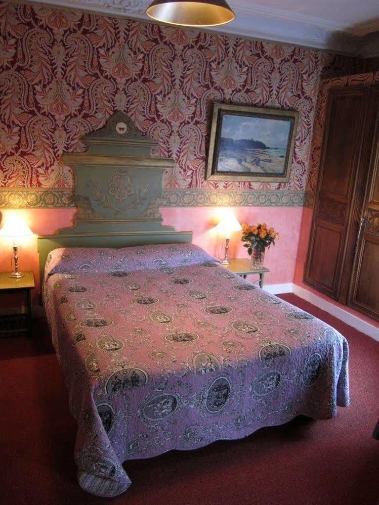 Hotel De Paris