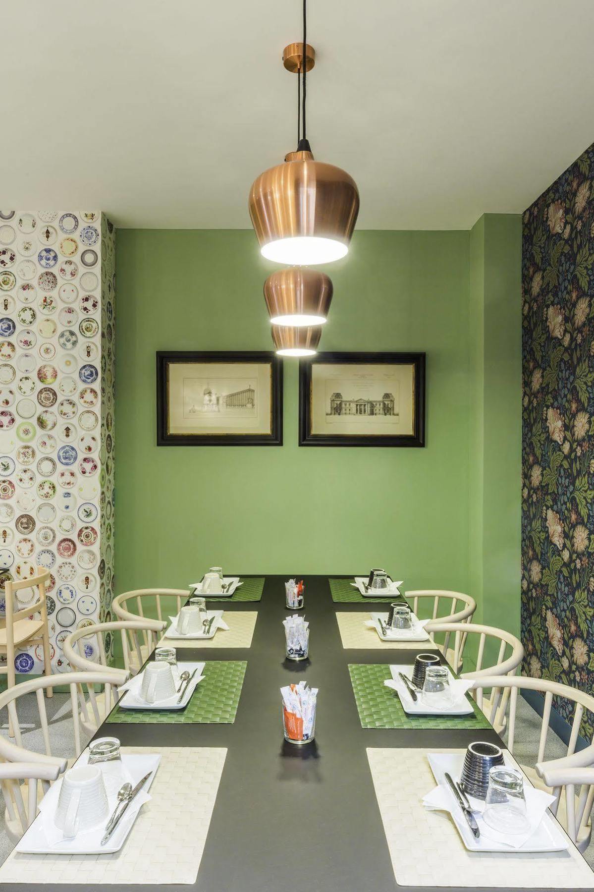 Ibis Styles Gare De L'est Tgv Hotel