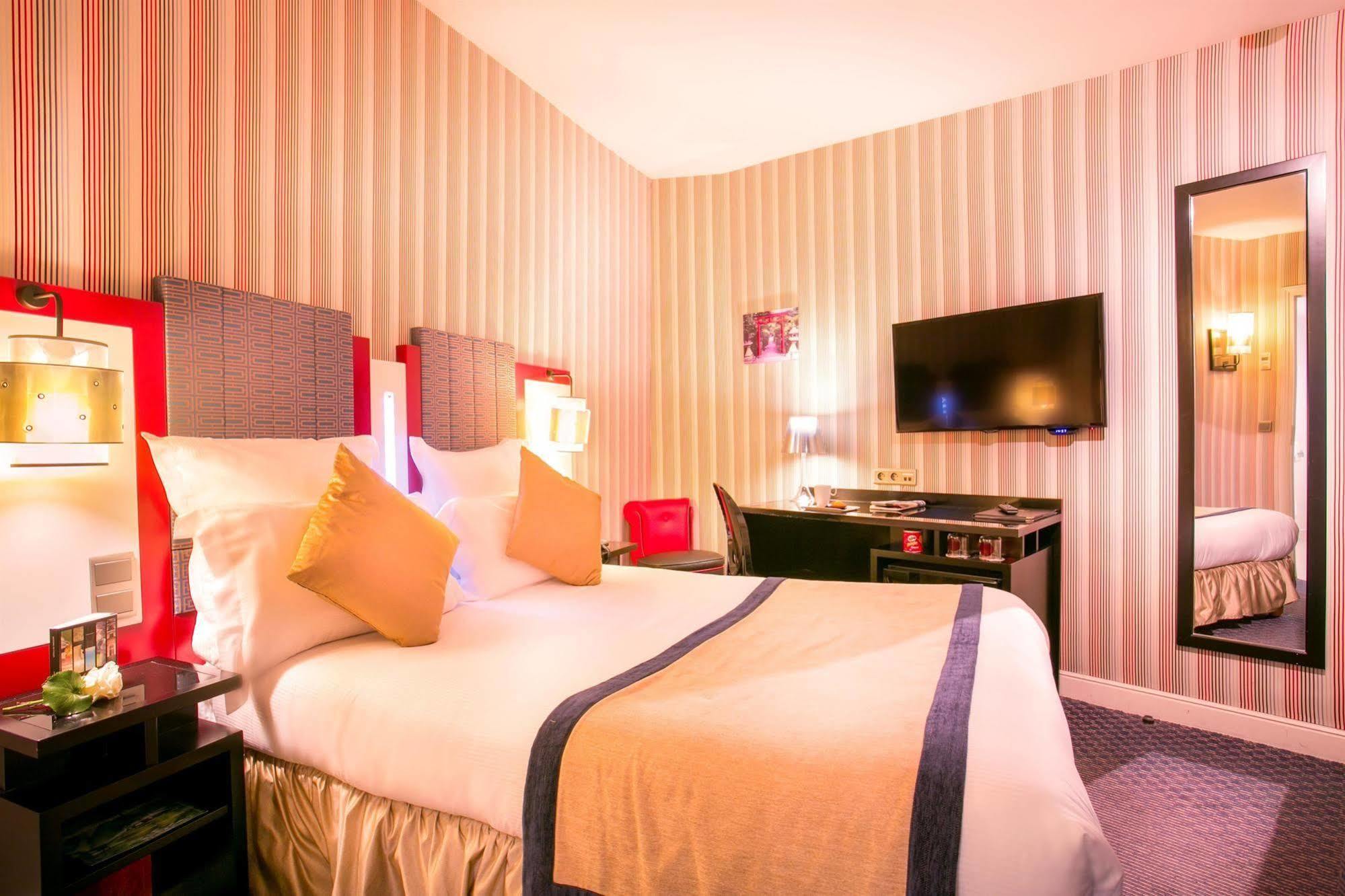 Opera Opal Hotel 4*