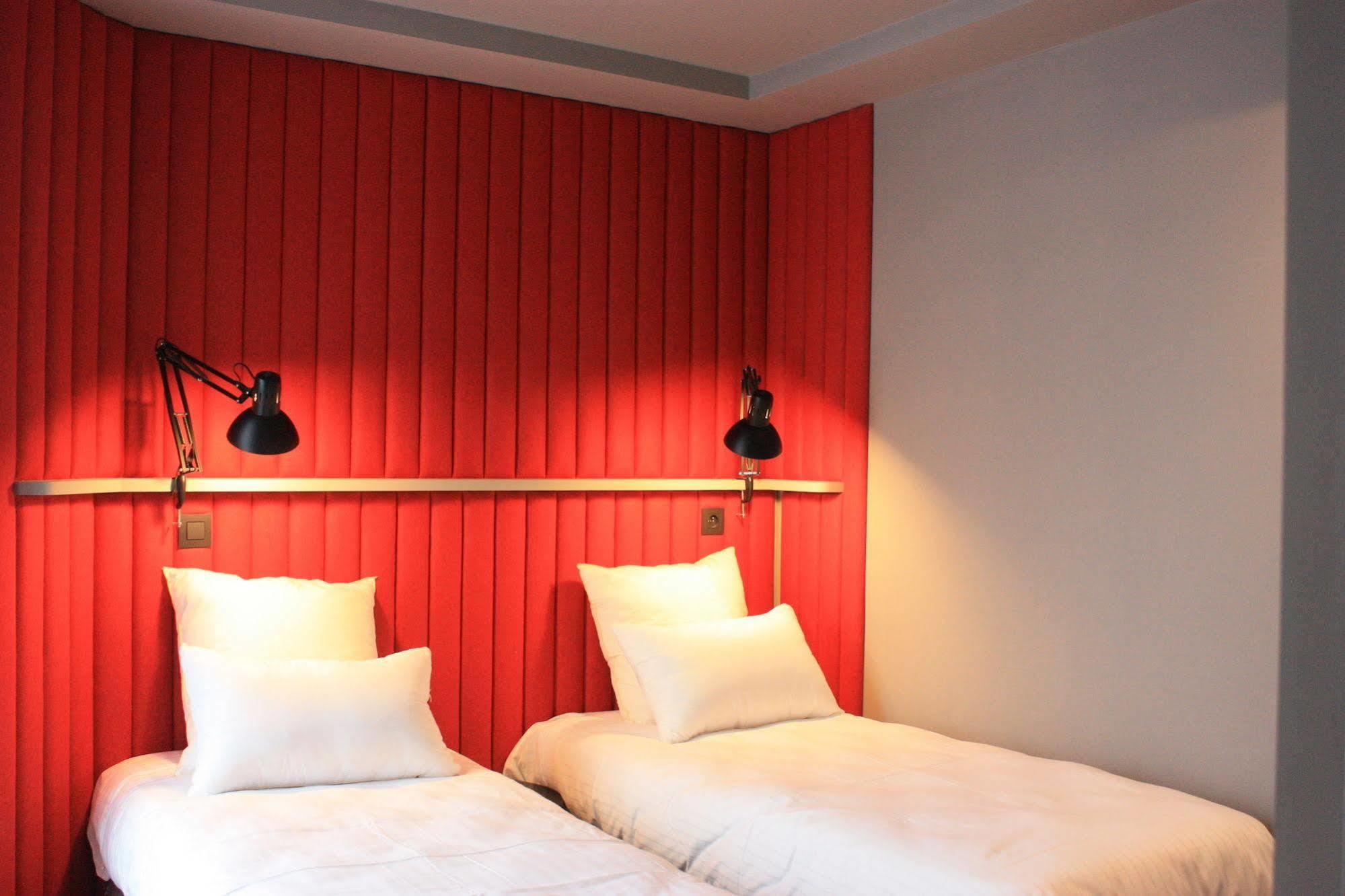 Hotel Saint Marcel Paris