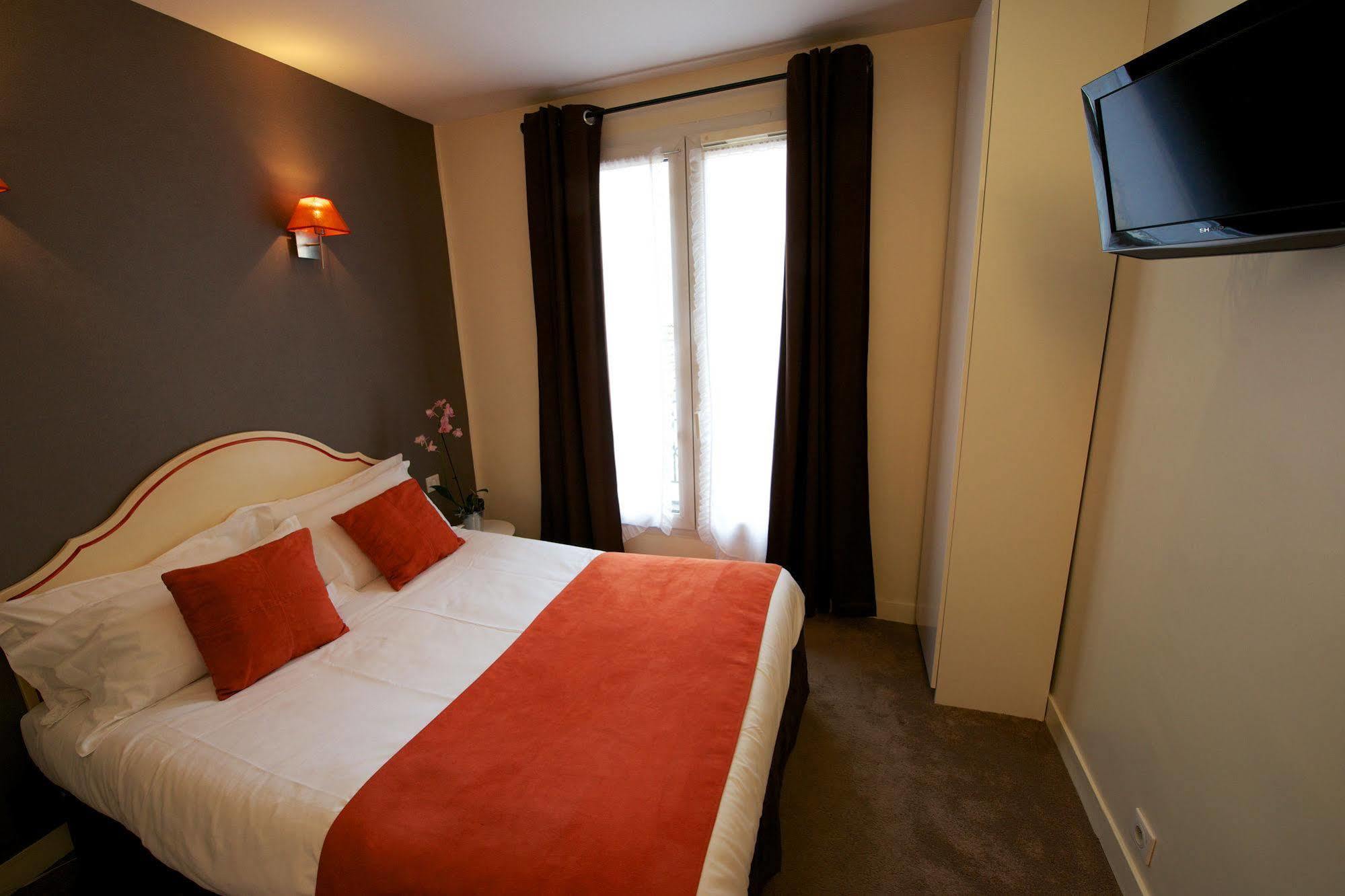 Hotel Ami Paris