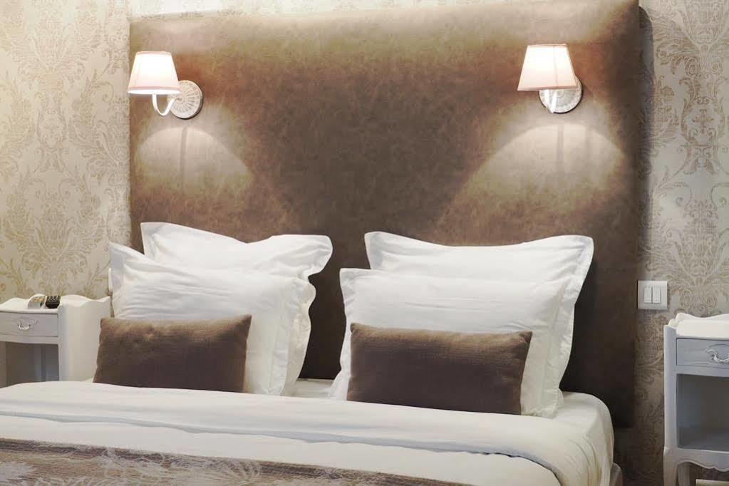 Louvre Parisian Chicsuites Apartment Paris