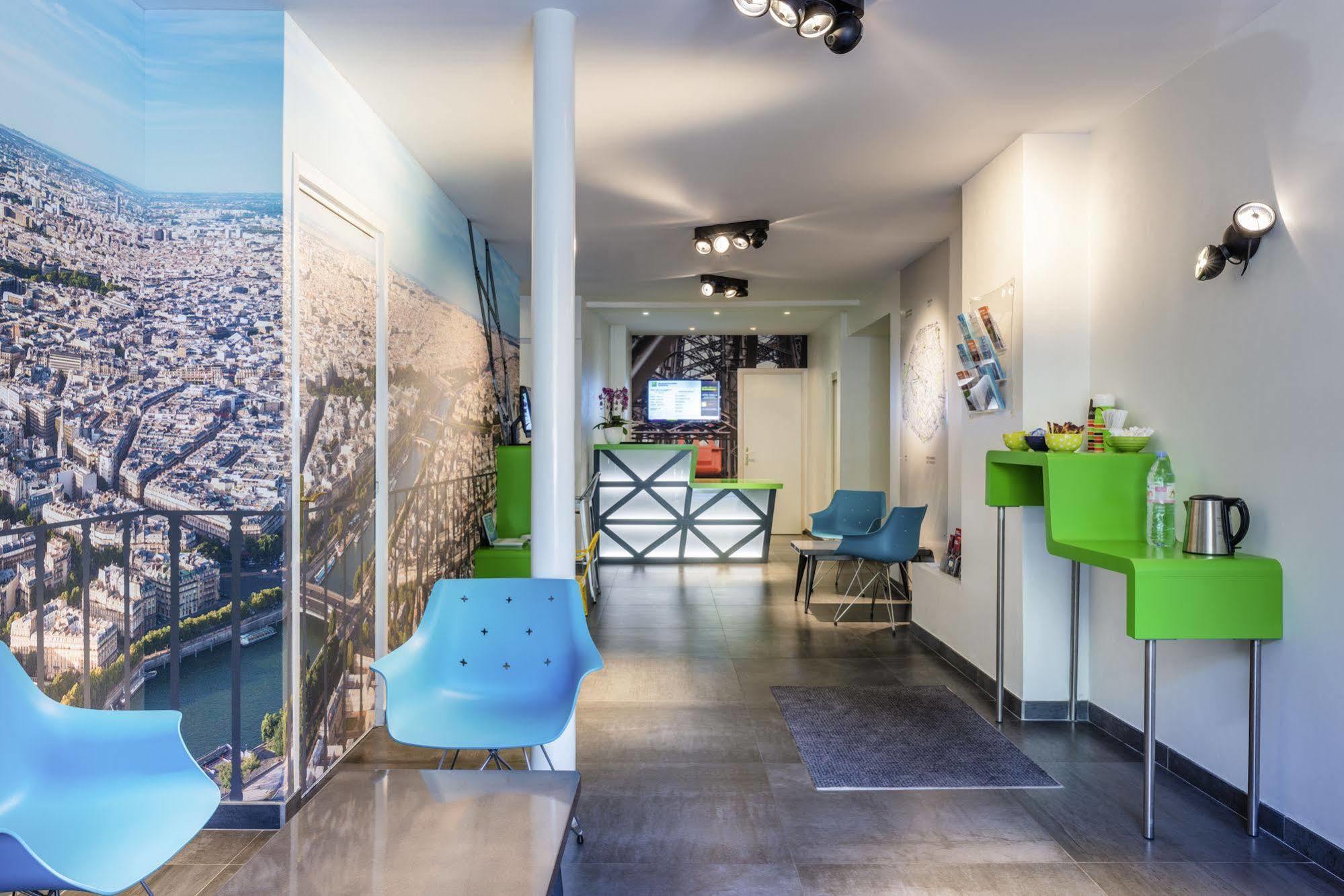 Ibis Styles Eiffel Cambronne Hotel